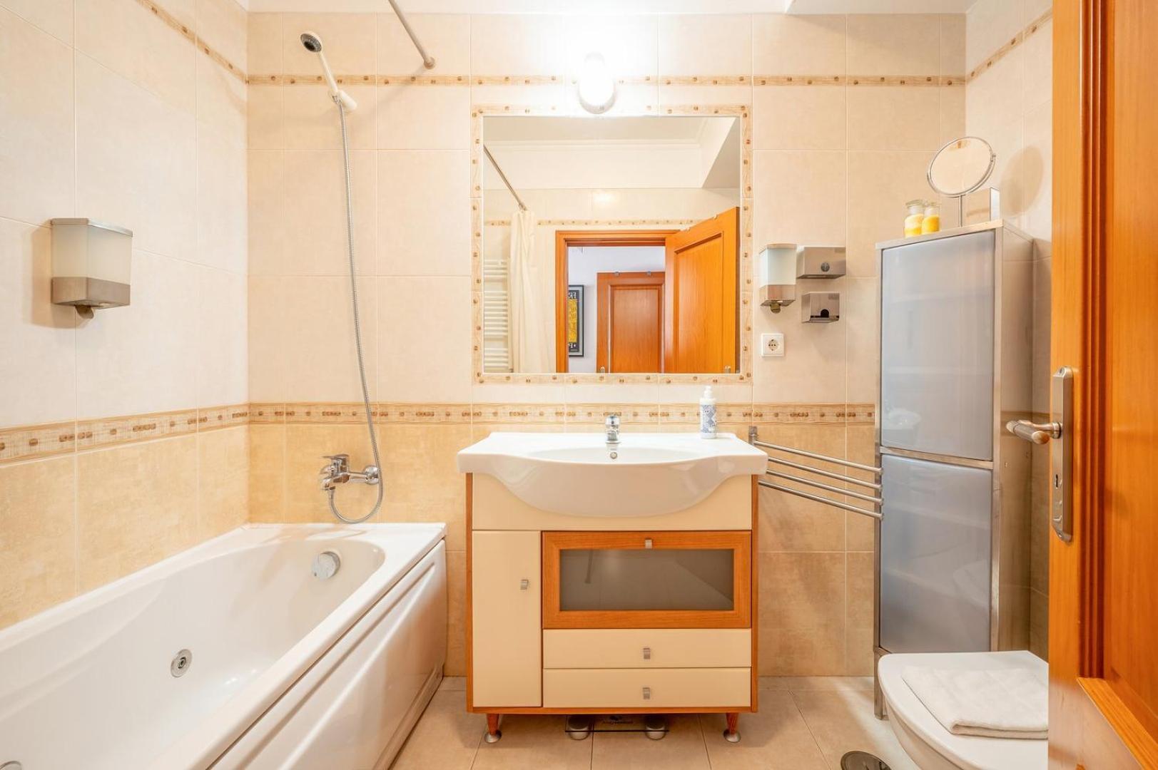 Guestready - Spacious Residence In Oeiras Barcarena Экстерьер фото