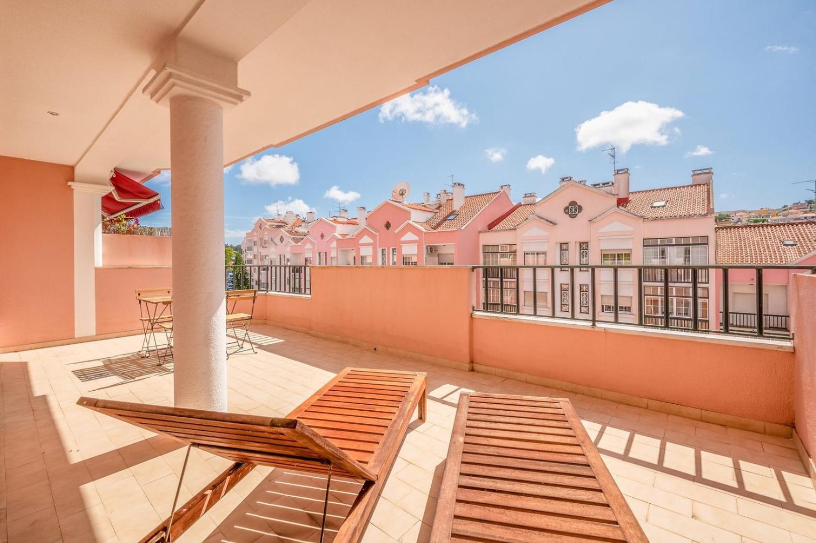 Guestready - Spacious Residence In Oeiras Barcarena Экстерьер фото