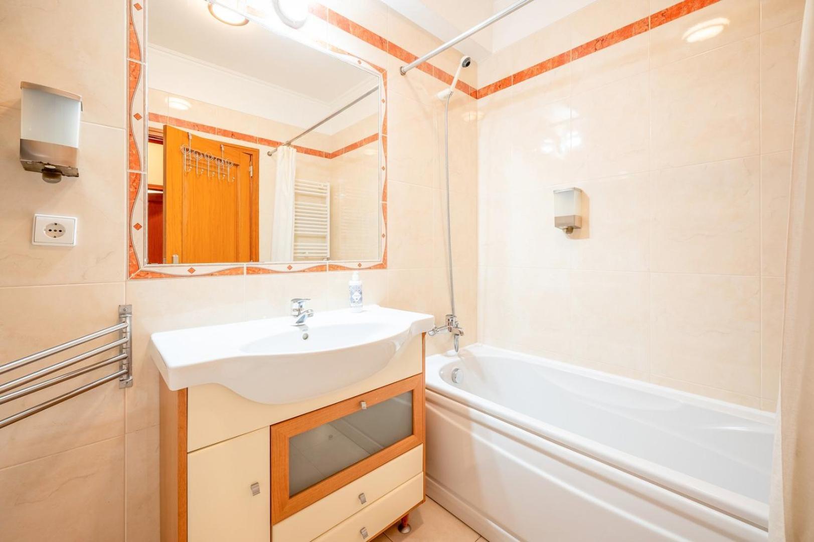 Guestready - Spacious Residence In Oeiras Barcarena Экстерьер фото